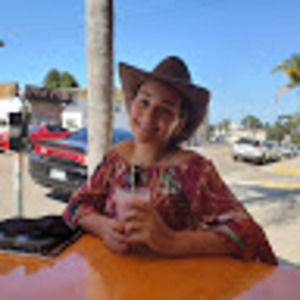 Meet your Posher, Maayan